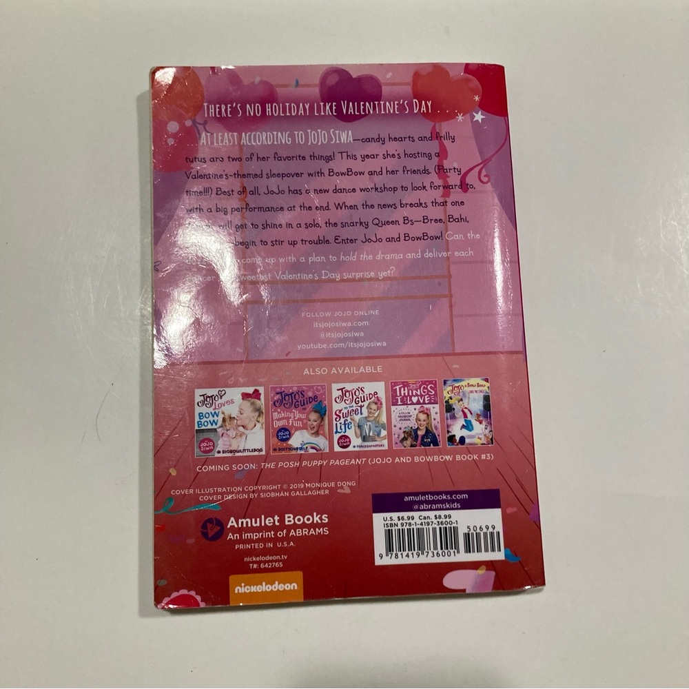 Jojo Siwa book set - Picture 6 of 8